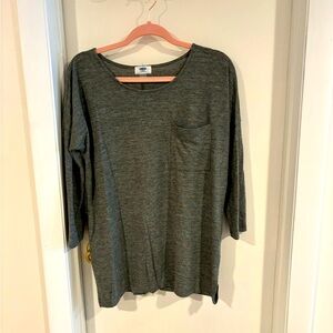 Old Navy greenish gray 3/4 length sleeve top Small